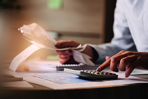 dicas sobre como melhorar o controle financeiro na sua farmácia